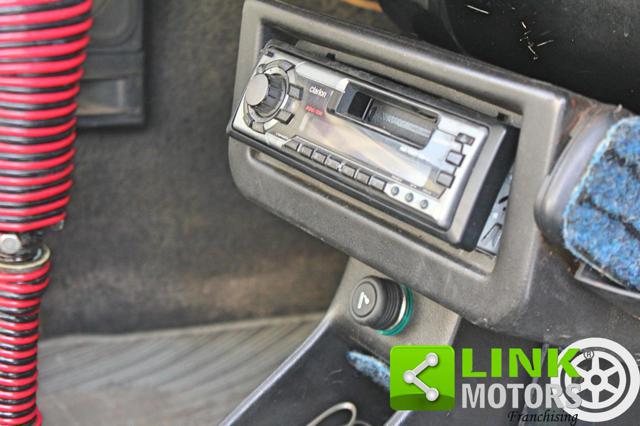 VOLKSWAGEN Maggiolino usata 26