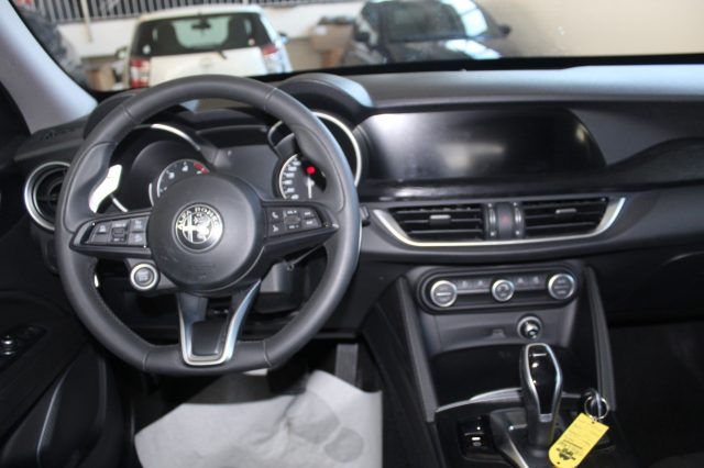 ALFA ROMEO Stelvio usata, con Controllo trazione