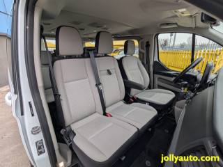 FORD Tourneo Custom usata 24
