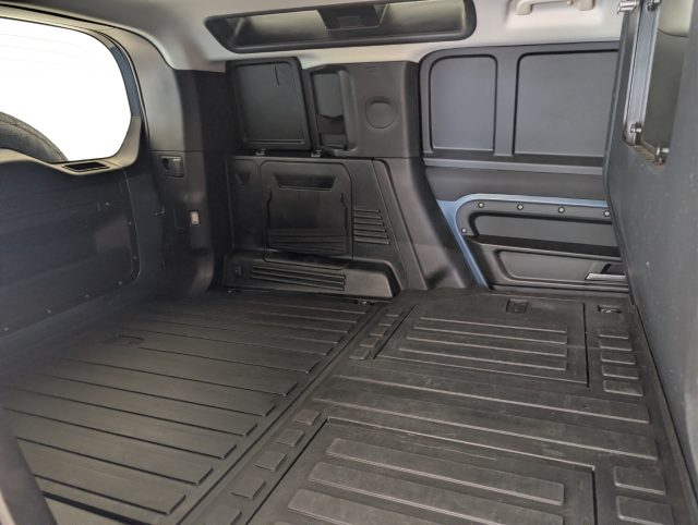 LAND ROVER Defender usata, con Cruise Control