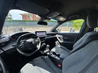 PEUGEOT 2008 usata, con Cerchi in lega