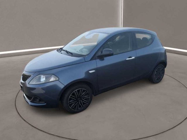 LANCIA Ypsilon usata, con ABS