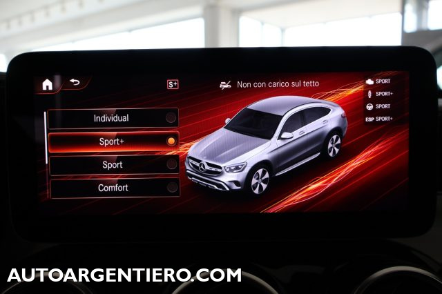 MERCEDES-BENZ GLC 300 usata, con USB