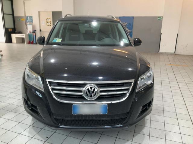 VOLKSWAGEN Tiguan usata, con Airbag
