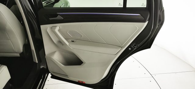VOLKSWAGEN Tiguan Allspace usata, con Android Auto