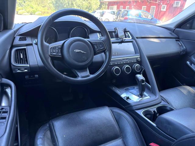 JAGUAR E-Pace usata, con Alzacristalli elettrici