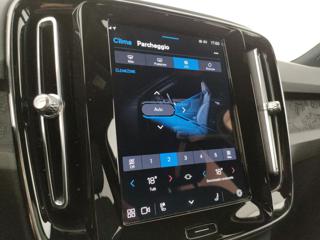 VOLVO XC40 usata, con Luci diurne LED