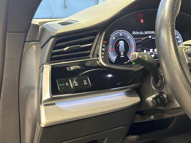 AUDI Q8 usata, con Volante in pelle