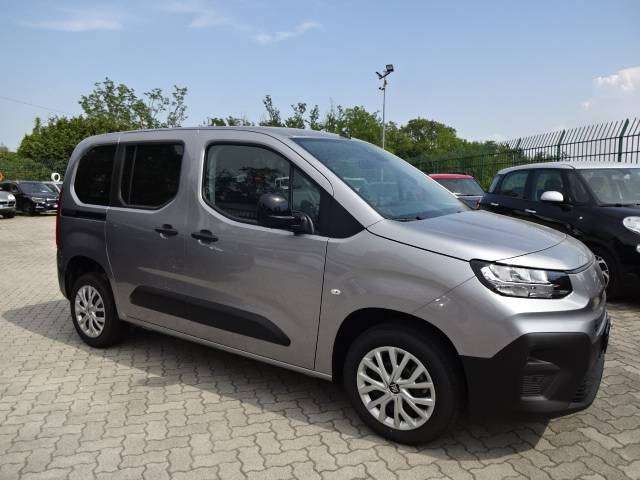 FIAT Doblo usata, con Alzacristalli elettrici
