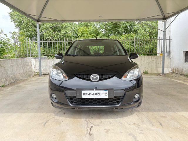 MAZDA 2 usata, con Airbag