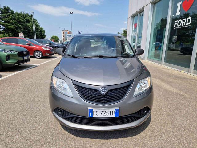 LANCIA Ypsilon usata, con Airbag