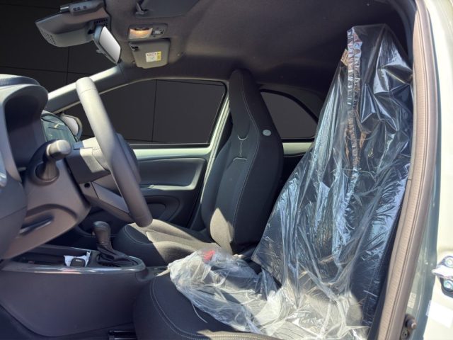 TOYOTA Aygo X usata, con Climatizzatore