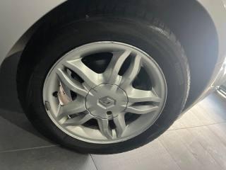 RENAULT Clio usata, con Immobilizzatore elettronico