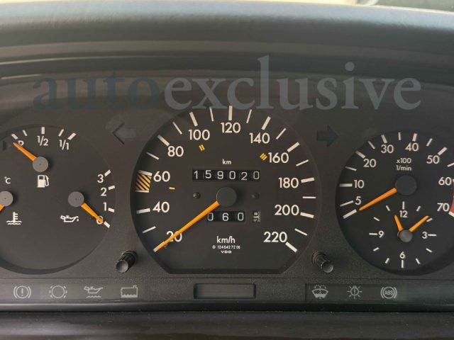MERCEDES-BENZ 200 usata 9