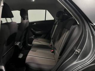 VOLKSWAGEN T-Roc usata, con Controllo automatico clima