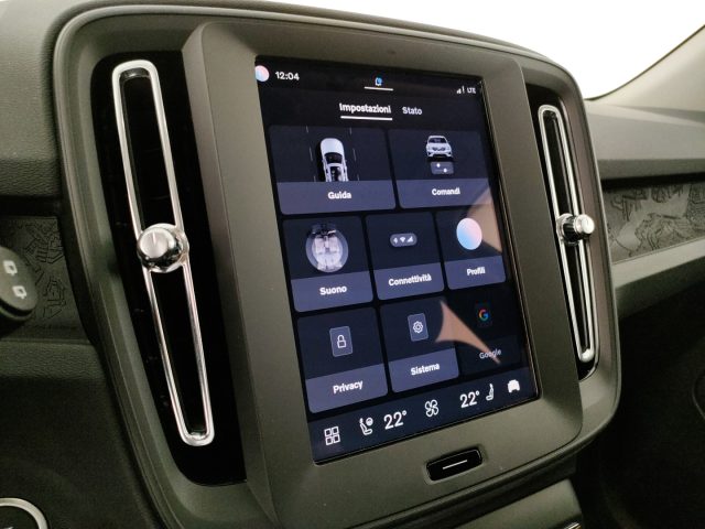 VOLVO XC40 usata, con Sistema di navigazione