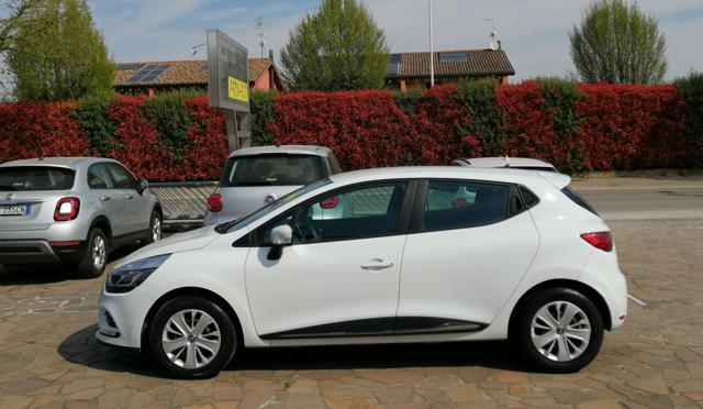 RENAULT Clio usata, con Airbag