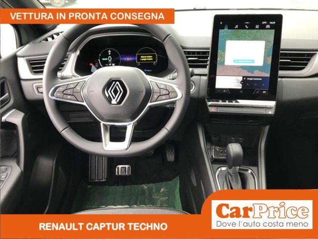 RENAULT Captur usata, con USB