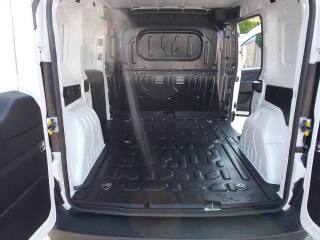 FIAT Doblo usata, con Autoradio digitale