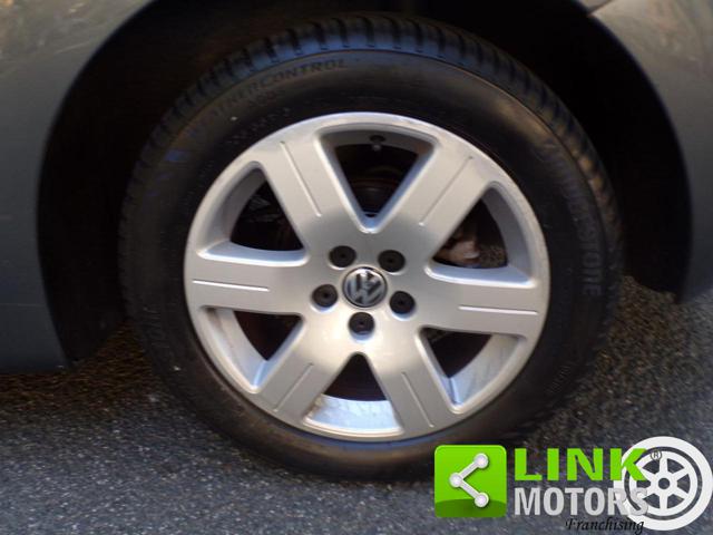 VOLKSWAGEN New Beetle usata, con MP3