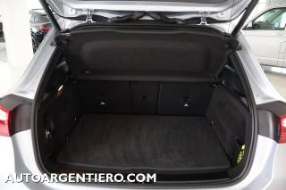 MERCEDES-BENZ GLA 180 usata, con Sensori di parcheggio anteriori