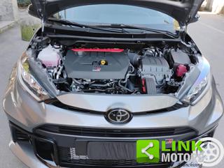 TOYOTA Yaris usata, con USB