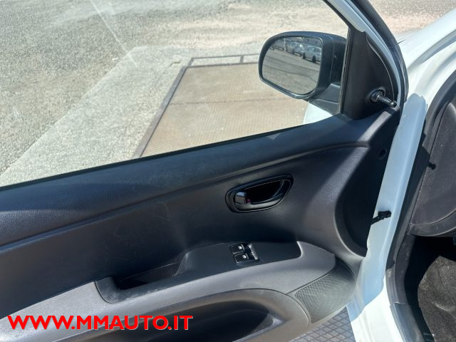 HYUNDAI i10 usata, con Chiusura centralizzata
