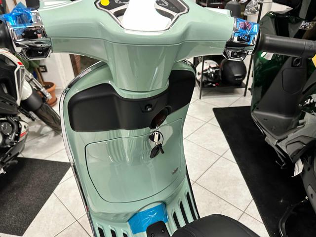 PIAGGIO Vespa 125 Primavera usata 4