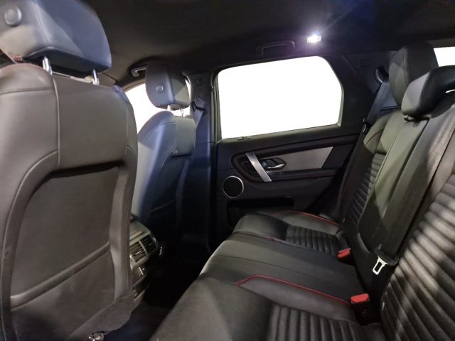 LAND ROVER Discovery Sport usata, con Autoradio digitale