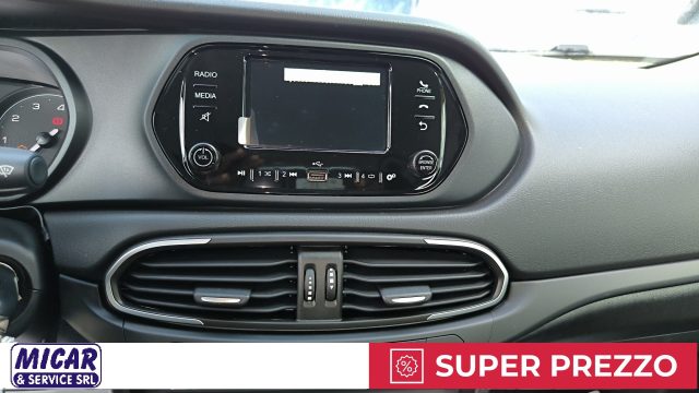 FIAT Tipo usata, con Autoradio digitale
