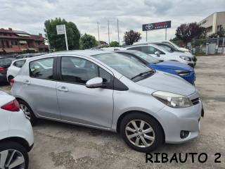 TOYOTA Yaris usata, con Alzacristalli elettrici