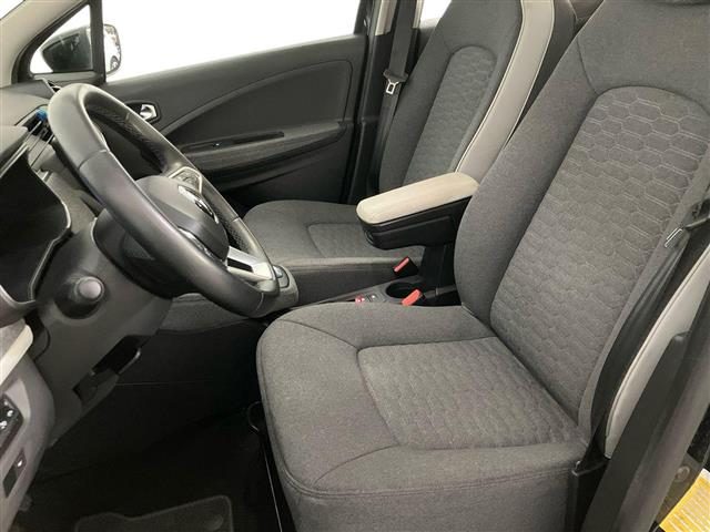 RENAULT ZOE usata, con Controllo automatico clima