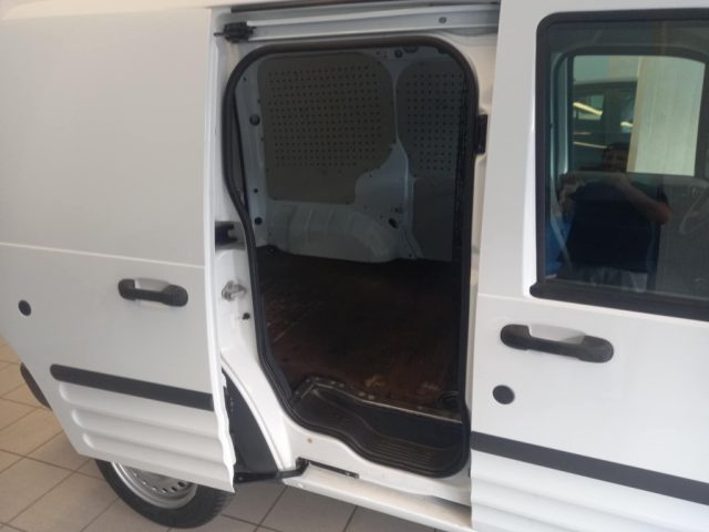FORD Transit Connect usata 9