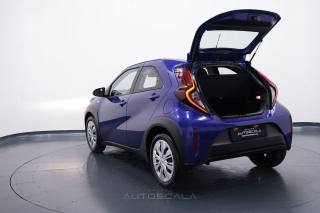 TOYOTA Aygo X usata 24