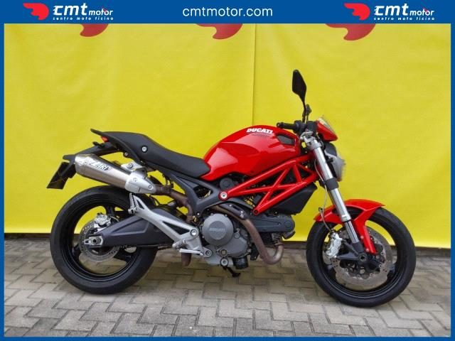 DUCATI Monster 696 usata 3
