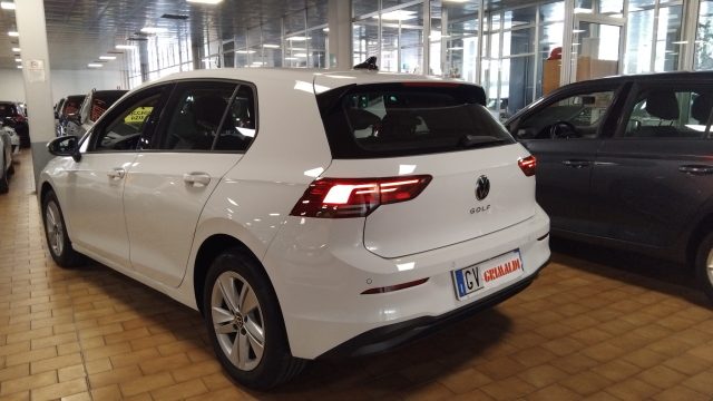 VOLKSWAGEN Golf usata, con Autoradio