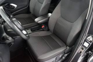 TOYOTA Yaris usata 26