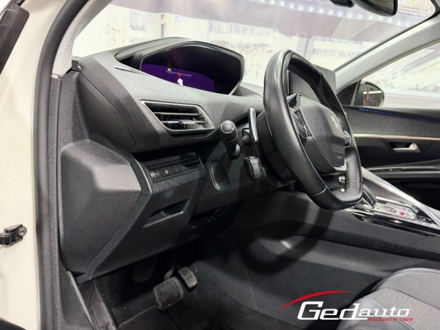 PEUGEOT 3008 usata, con Controllo automatico clima
