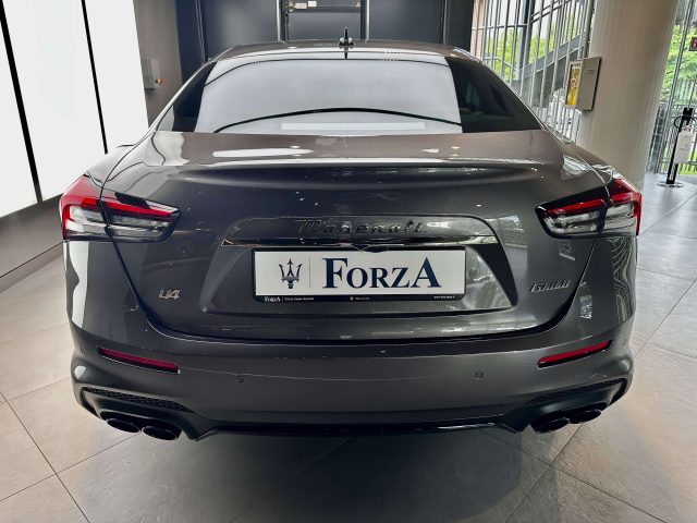 MASERATI Ghibli usata, con Autoradio