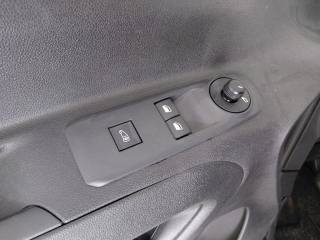 OPEL Combo usata, con Frenata d