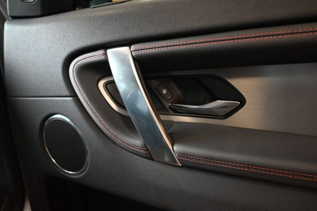 LAND ROVER Discovery Sport usata 63