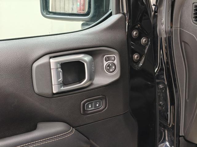 JEEP Wrangler usata, con Interni in pelle