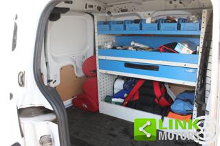 FORD Transit Courier usata, con Bluetooth