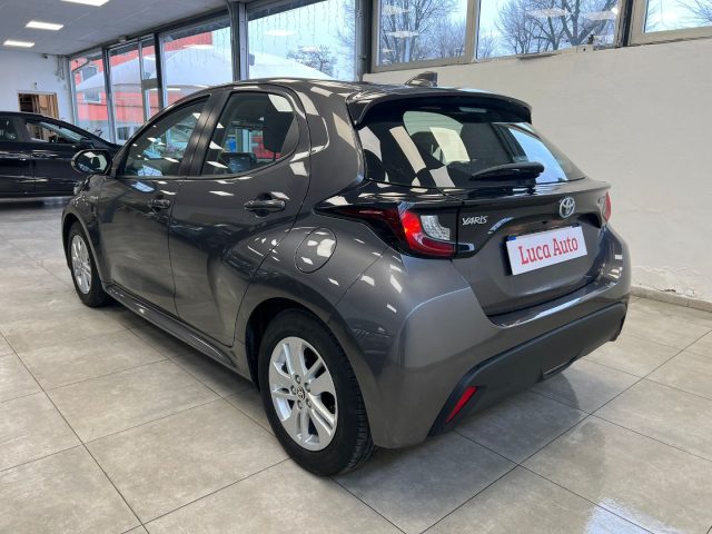 TOYOTA Yaris usata, con Autoradio