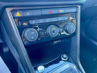VOLKSWAGEN T-Roc usata, con Touch screen