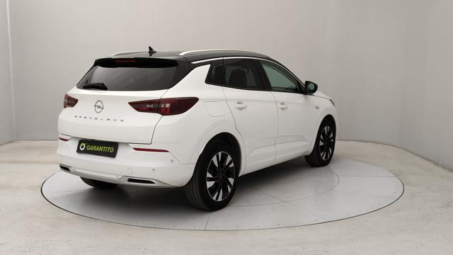 OPEL Grandland usata, con Alzacristalli elettrici
