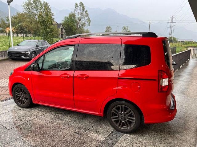 FORD Tourneo Courier usata, con Alzacristalli elettrici