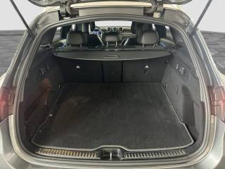 MERCEDES-BENZ GLC 220 usata 12