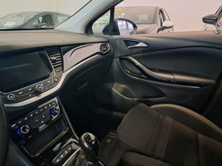 OPEL Astra usata, con Controllo trazione