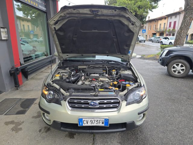 SUBARU OUTBACK usata 40